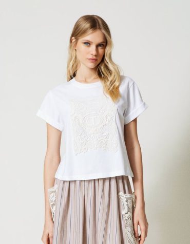 ΜΠΛΟΥΖΑΚΙ ΜΕ ΜΑΚΡΑΜΕ ΚΕΝΤΗΜΑ TWINSET T-SHIRTS