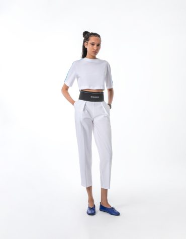 CROP TOP ΜΕ ΠΟΛΥΧΡΩΜΕΣ ΡΙΓΕΣ (WHITE) MAMOUSH ΠΡΟΣΦΟΡΕΣ 2