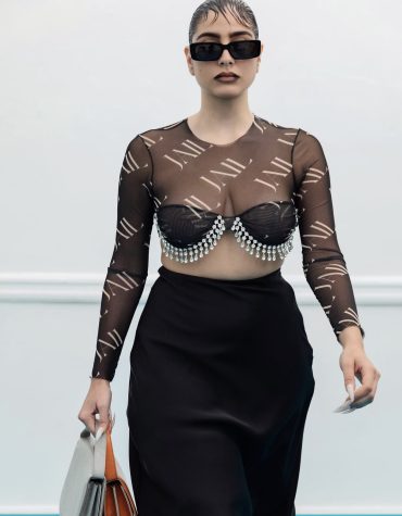 ΔΙΑΦΑΝΟ CROP TOP ΜΕ ΚΡΥΣΤΑΛΛΑ MILKWHITE ΜΠΛΟΥΖΕΣ