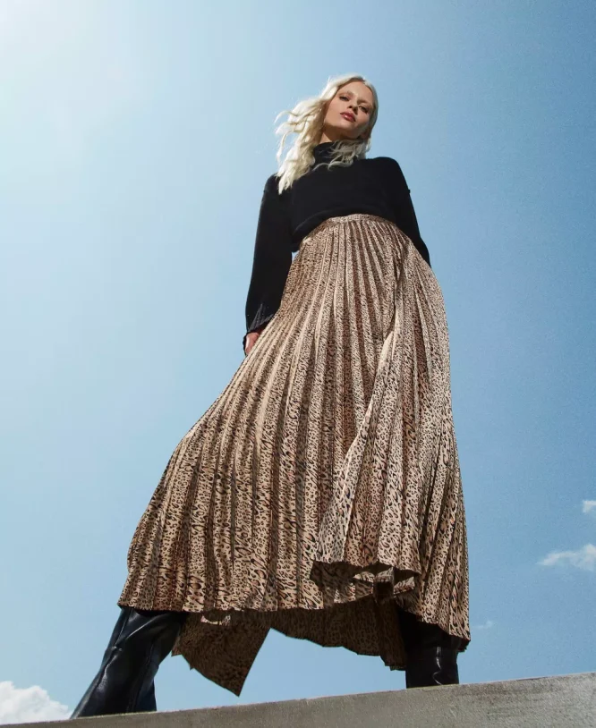 ANIMAL PRINT SATIN PLEATED SKIRT TWINSET CLOTHES 8