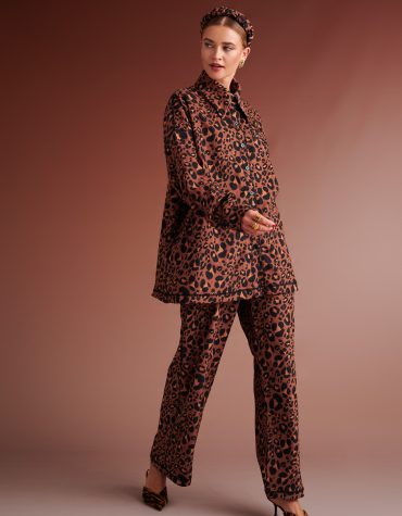 NADINE OVERSIZED SHIRT WITH POINTED COLLAR (LEOPARD) KARAVAN CLOTHES 2
