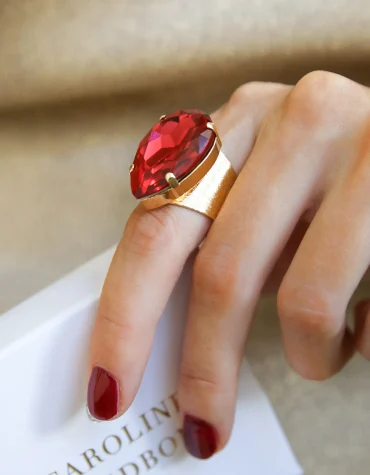 RED PERFECT DROP RING/MULBERRY CAROLINE SVEDBOM ACCESSORY 2