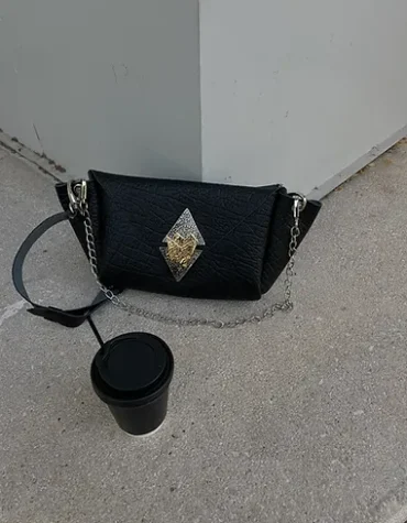 “DIAMONDS AND RUST” SHOULDER BAG INDIVIDUAL ACCESSORY