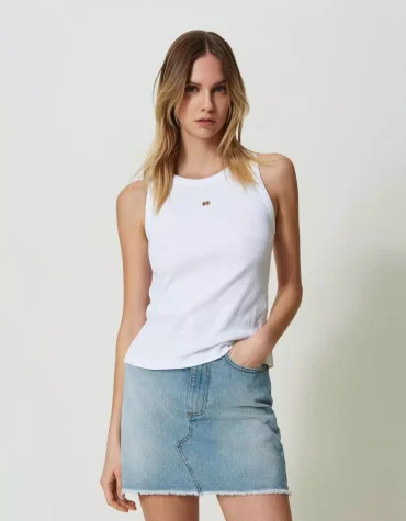 RIBBED ΤΟΠ ΜΕ ΚΕΝΤΗΜΕΝΟ ΣΗΜΑ OVAL T (WHITE) TWINSET BLOUSES