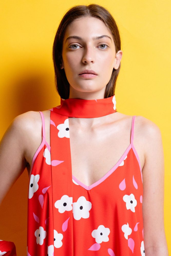 ‘ALMA’ ΜΙΝΤΙ ΦΟΡΕΜΑ (RED/DAISIES) MAMOUSH ΝΕΕΣ ΑΦΙΞΕΙΣ 5