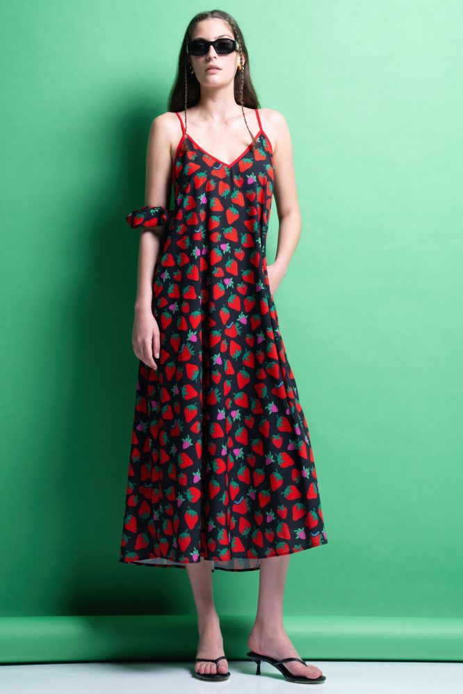 ‘ALMA’ ΜΙΝΤΙ ΦΟΡΕΜΑ (BLACK/STRAWBERRIES) MAMOUSH ΝΕΕΣ ΑΦΙΞΕΙΣ 5