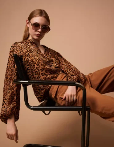 ΠΟΥΚΑΜΙΣΟ ΖΑΚΑΡ ΜΕ ANIMAL PRINT TWINSET ΝΕΕΣ ΑΦΙΞΕΙΣ