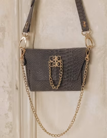 ‘REVEL KNOT’ ΧΡΥΣΑ ΣΚΟΥΛΑΡΙΚΙΑ ΜΕ ΣΤΡΑΣ EDBLAD ΝΕΕΣ ΑΦΙΞΕΙΣ